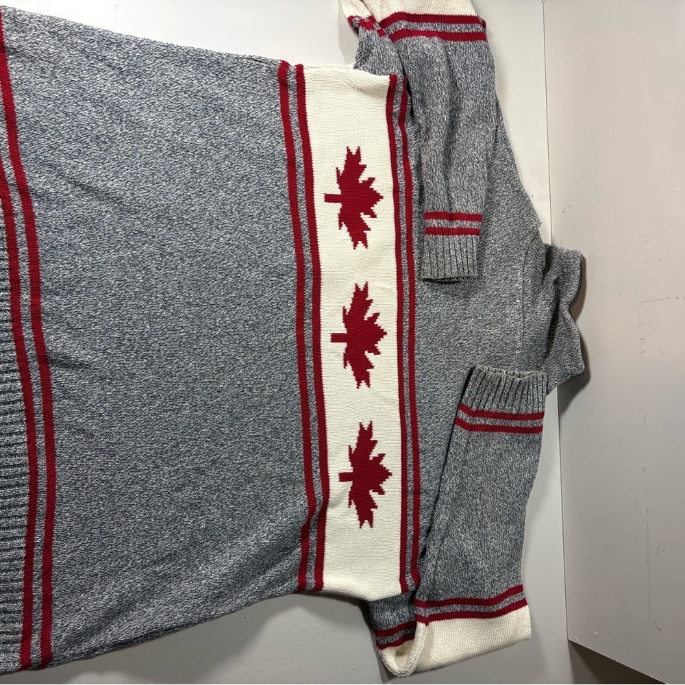 VINTAGE Cotton Country "CANADA" Heavy Knit Sweater XL Made in Canada (Unisex) - Picture 2 of 6